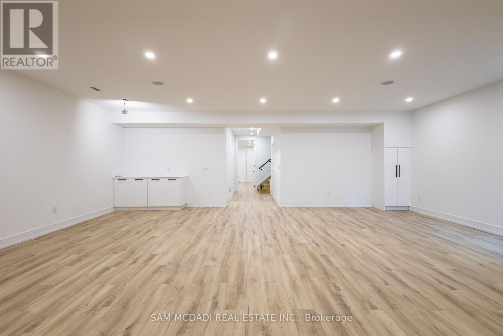 24 Twenty First Street, Toronto, Ontario  M8V 3L7 - Photo 36 - W12806610