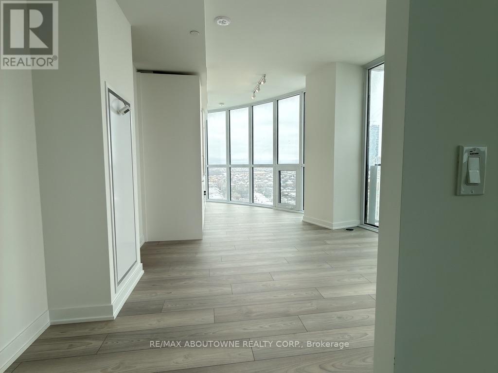 1709 - 1 Fairview Road E, Mississauga, Ontario  L5A 4C6 - Photo 11 - W12806626