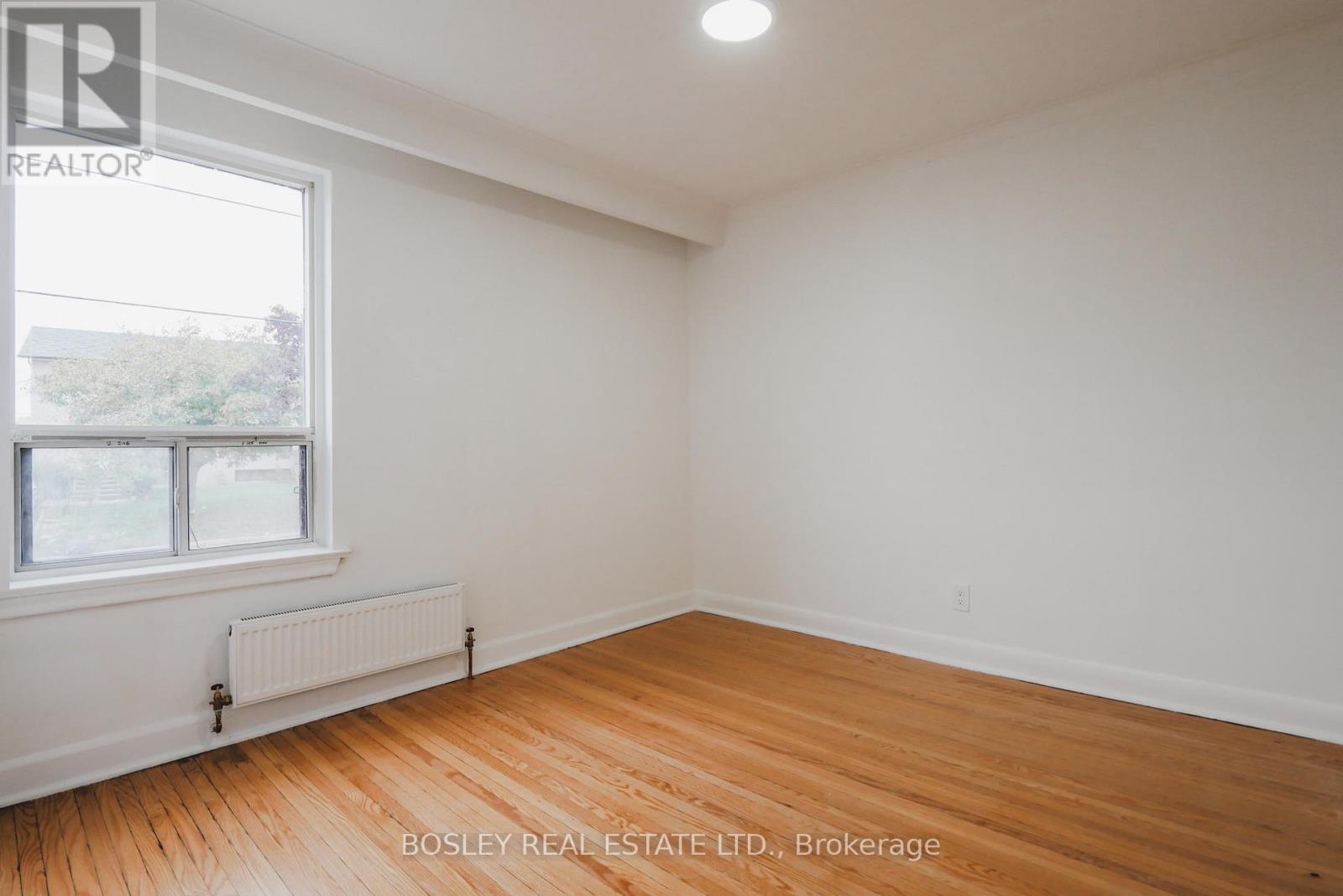 4 - 17 Calvington Drive, Toronto, Ontario  M3M 2L7 - Photo 4 - W12806668