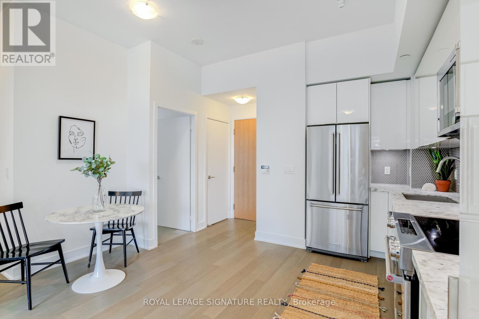 1214 - 30 Shore Breeze Drive, Toronto, Ontario  M8V 0J1 - Photo 5 - W12806678