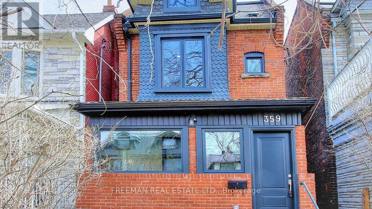 Upper - 359 Margueretta Street, Toronto (Dovercourt-Wallace Emerson-Junction), Ontario  M6H 3S6 - Photo 2 - W12806786