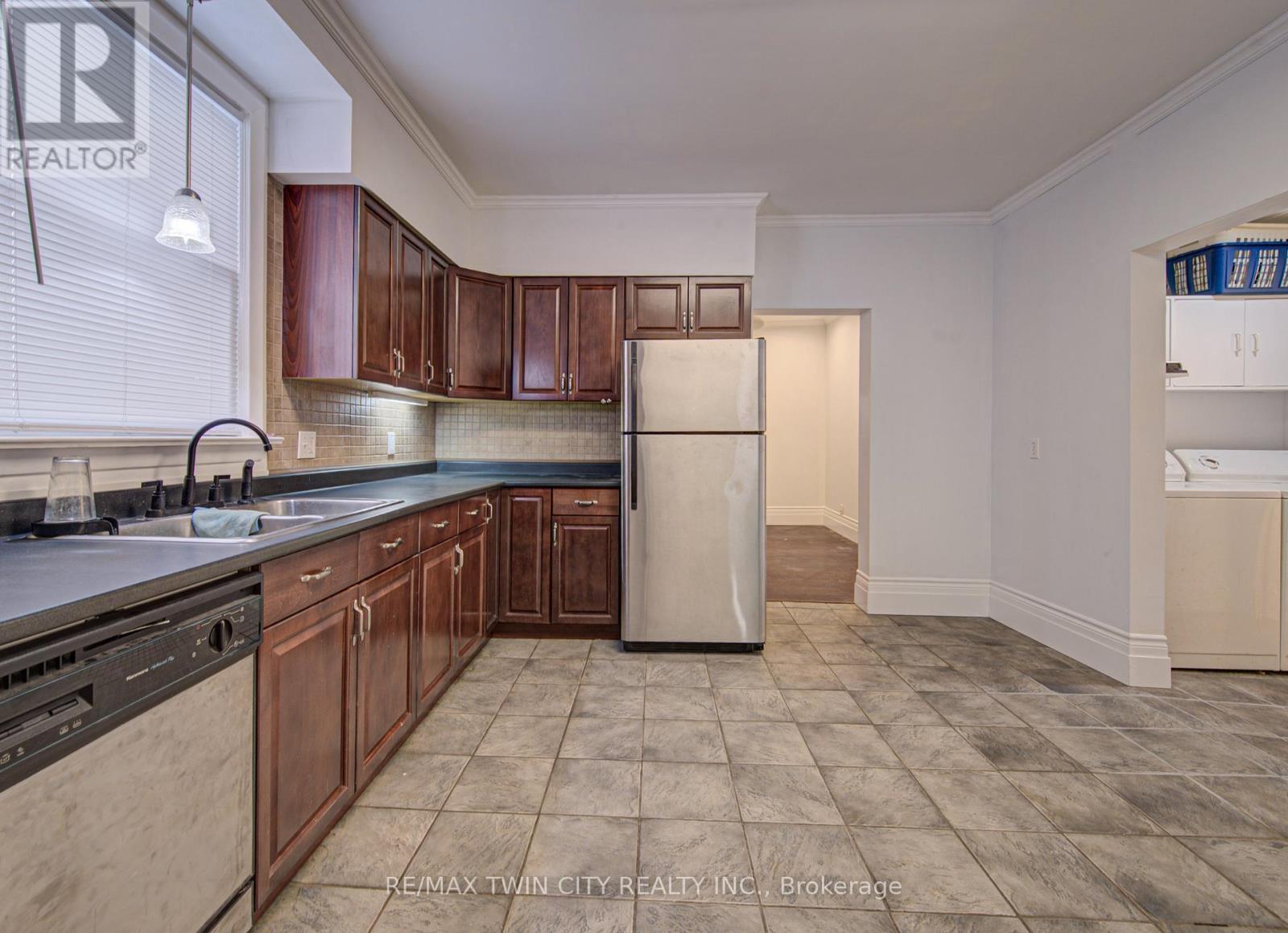 186 Wellington Street, Cambridge, Ontario  N1R 3Z3 - Photo 28 - X12806600