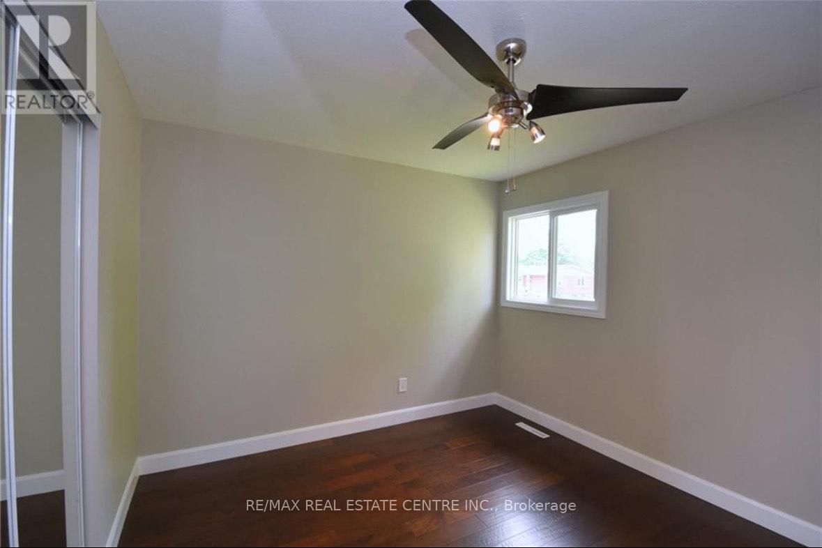 Upper - 33 Westway Place, Hamilton, Ontario  L9C 2E9 - Photo 17 - X12806612