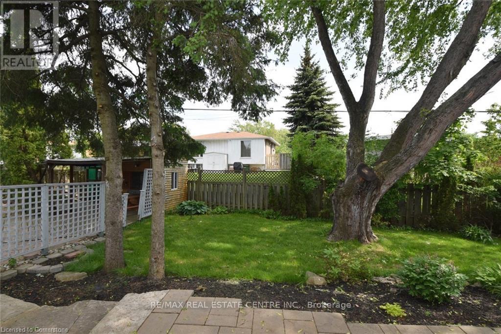 Upper - 33 Westway Place, Hamilton, Ontario  L9C 2E9 - Photo 22 - X12806612