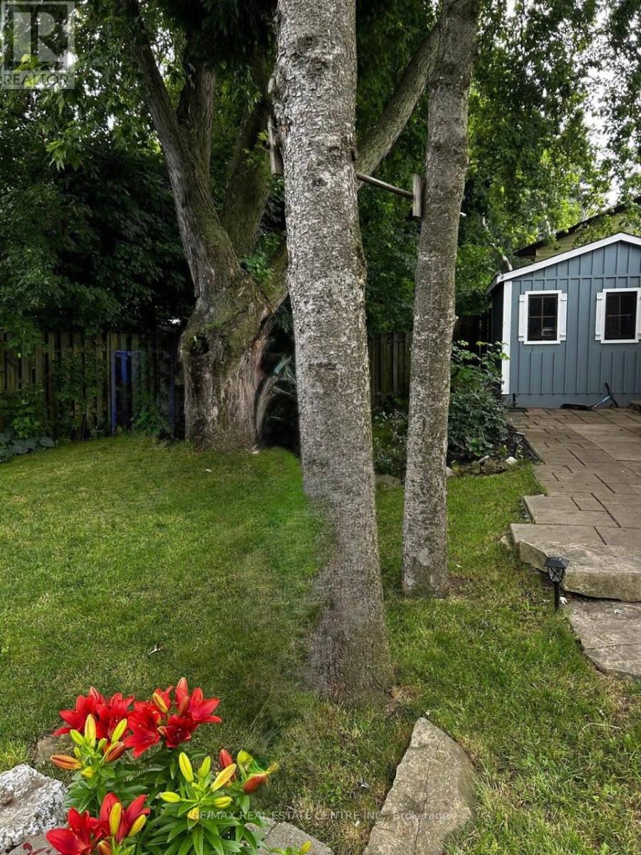 Upper - 33 Westway Place, Hamilton, Ontario  L9C 2E9 - Photo 24 - X12806612