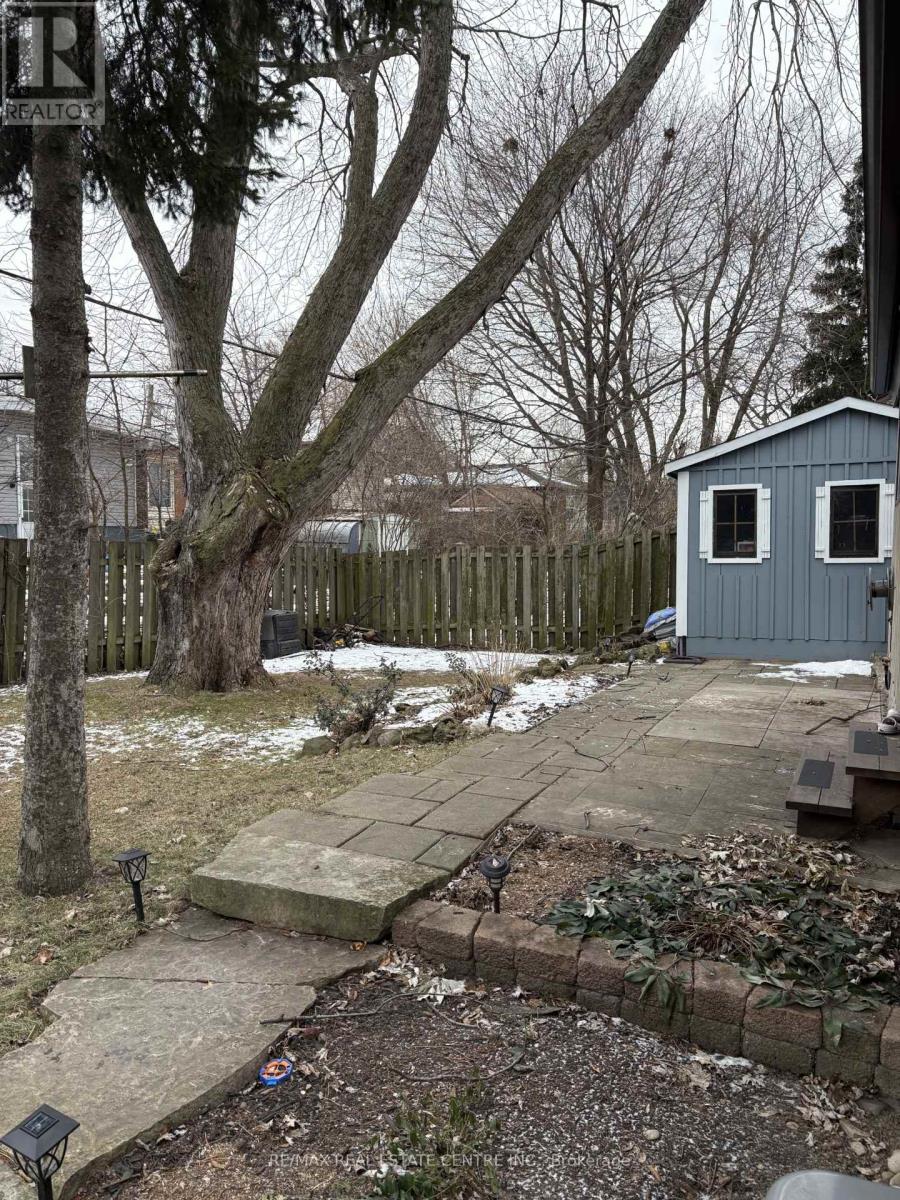 Upper - 33 Westway Place, Hamilton, Ontario  L9C 2E9 - Photo 25 - X12806612