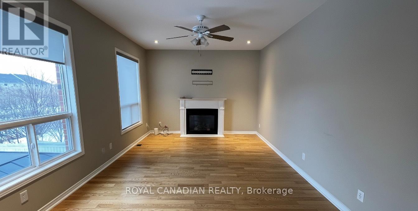 Upper - 501 Topper Woods Crescent, Kitchener, Ontario  N2P 2Y4 - Photo 10 - X12806650