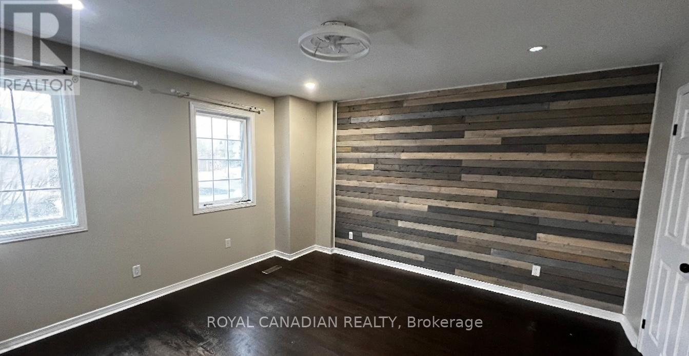 Upper - 501 Topper Woods Crescent, Kitchener, Ontario  N2P 2Y4 - Photo 18 - X12806650