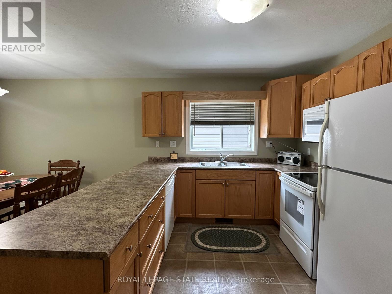 154 Forest Street E, Haldimand, Ontario  N1A 1C1 - Photo 14 - X12806782