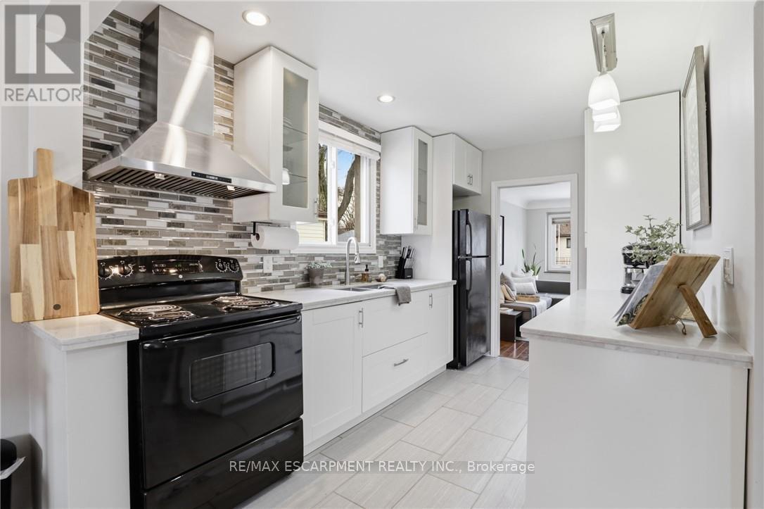 32 Audrey Street, Hamilton, Ontario  L8V 1G4 - Photo 12 - X12806784