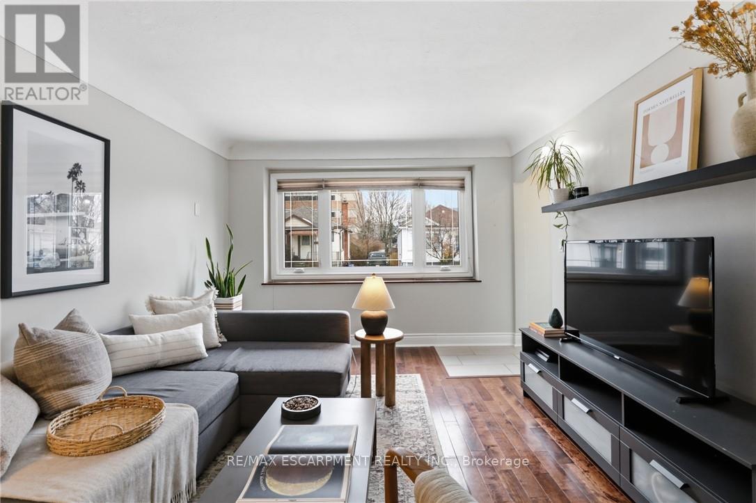 32 Audrey Street, Hamilton, Ontario  L8V 1G4 - Photo 9 - X12806784