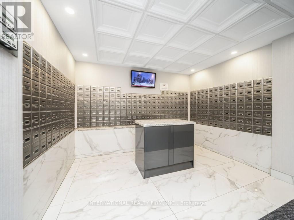 502 - 115 Hillcrest Avenue, Mississauga, Ontario  L5B 3Y9 - Photo 20 - W12804096