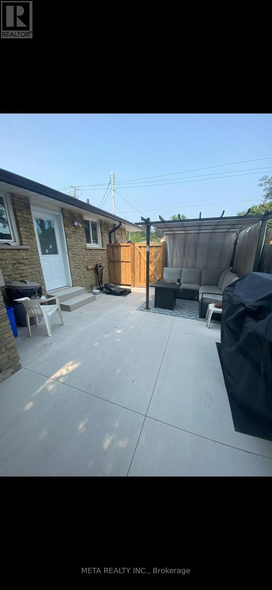 723 West 5th Street, Hamilton, Ontario  L9C 3R3 - Photo 40 - X12804212