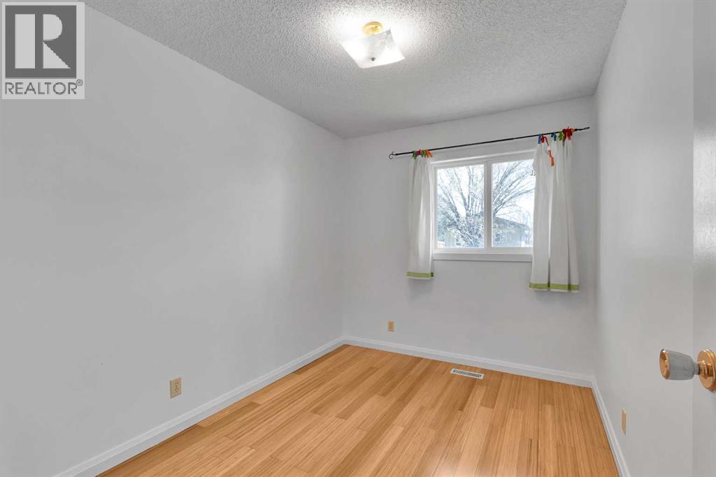 4056 44 Avenue Ne, Calgary, Alberta  T1Y 5X9 - Photo 21 - A2285903