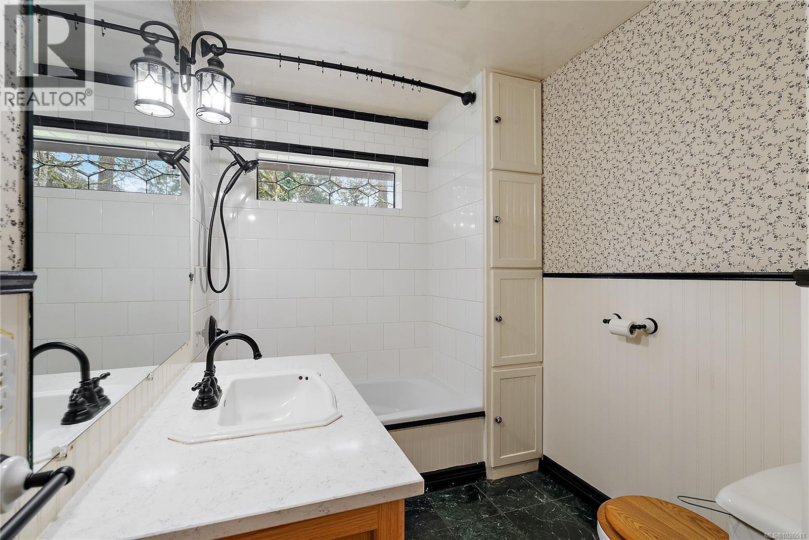 4536 Hughes Rd, Saanich, British Columbia  V9E 2B8 - Photo 17 - 1026511