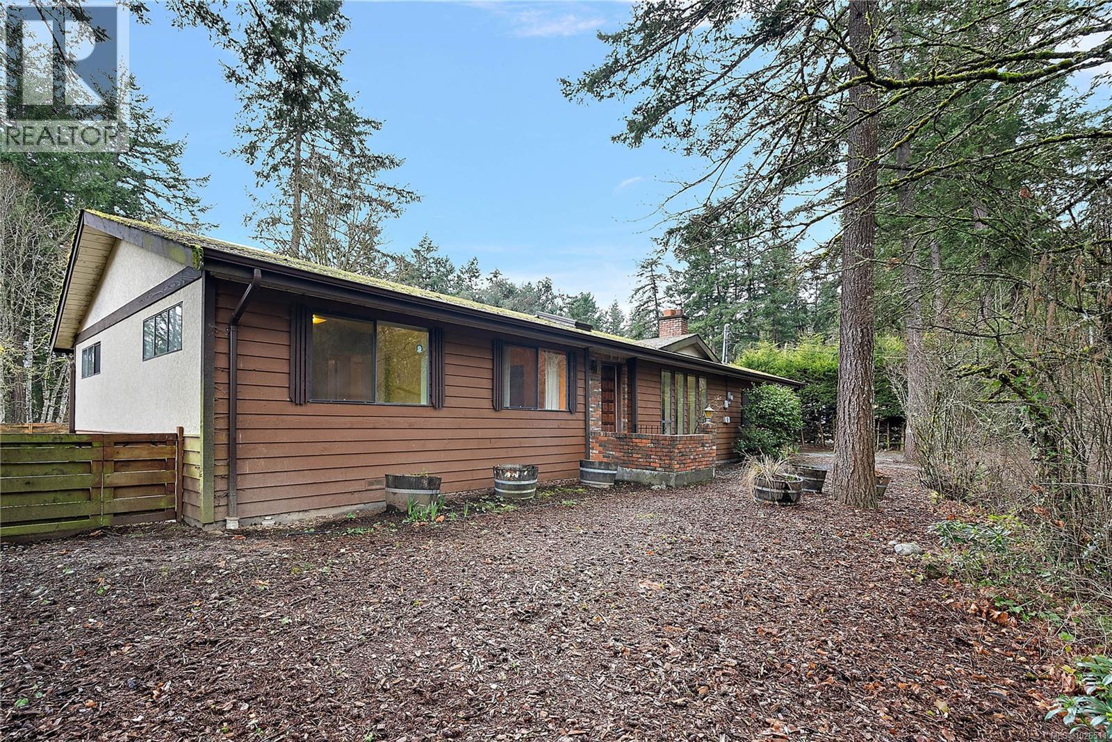 4536 Hughes Rd, Saanich, British Columbia  V9E 2B8 - Photo 27 - 1026511