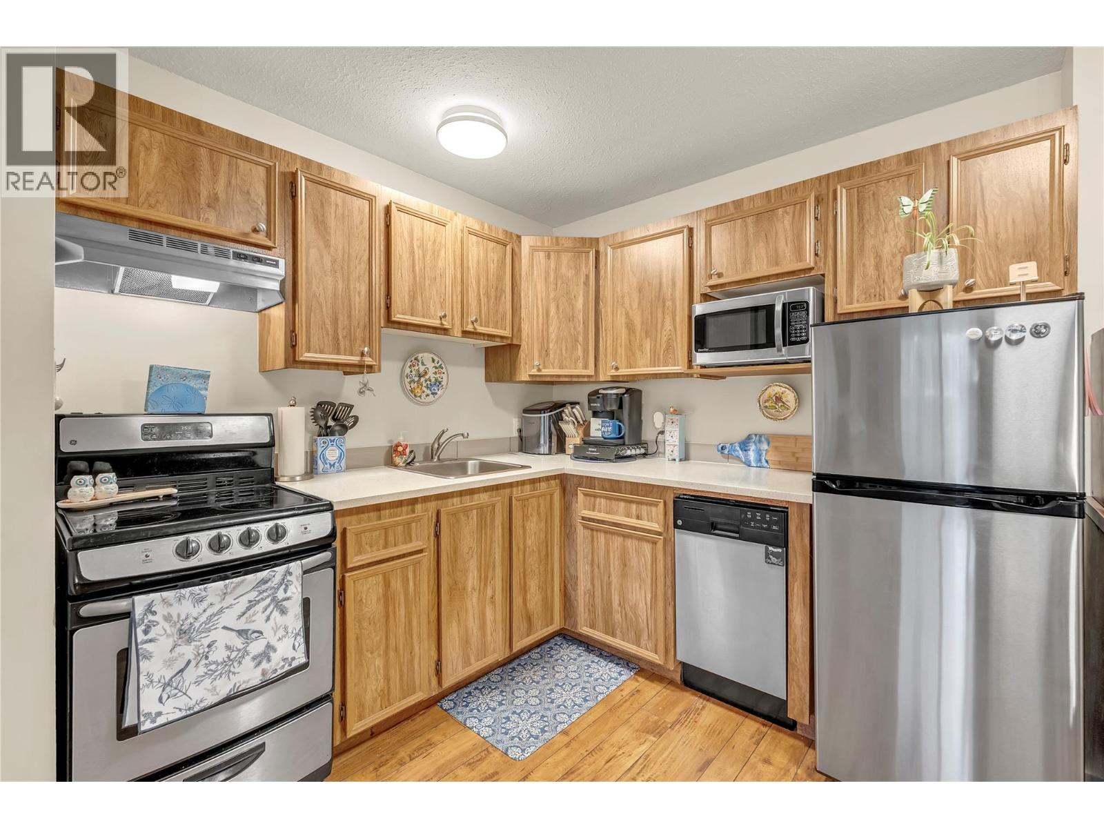 150 Skaha Place Unit# 309, Penticton, British Columbia  V2A 7J6 - Photo 8 - 10376516