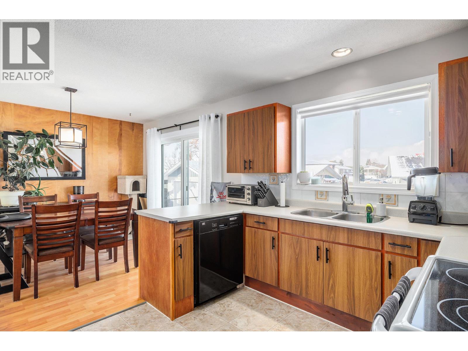 260 Langford Road, Kelowna, British Columbia  V1X 2T8 - Photo 9 - 10376278