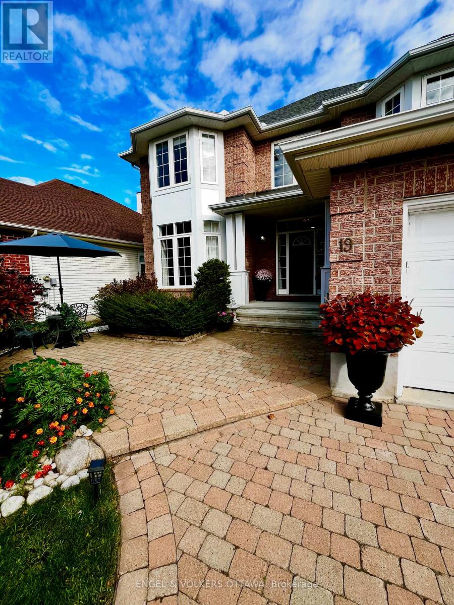 19 Black Tern Crescent, Ottawa, Ontario  K2M 2Z4 - Photo 49 - X12803202