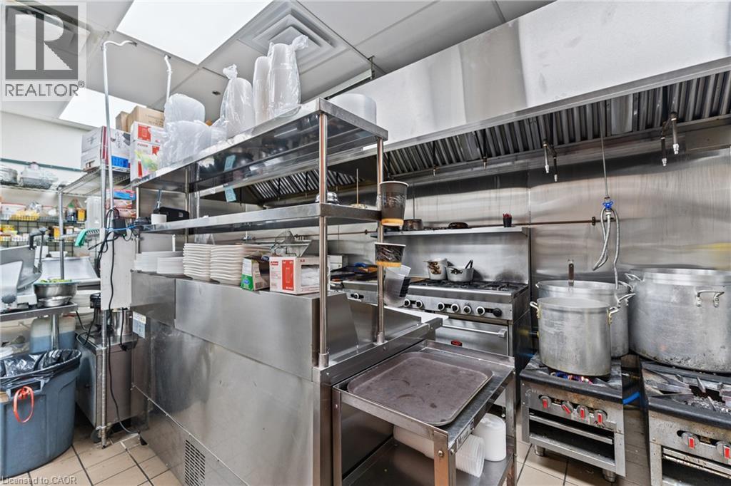 516 Centennial Parkway Unit# 101, Hamilton, Ontario  L8E 0G2 - Photo 38 - 40805821