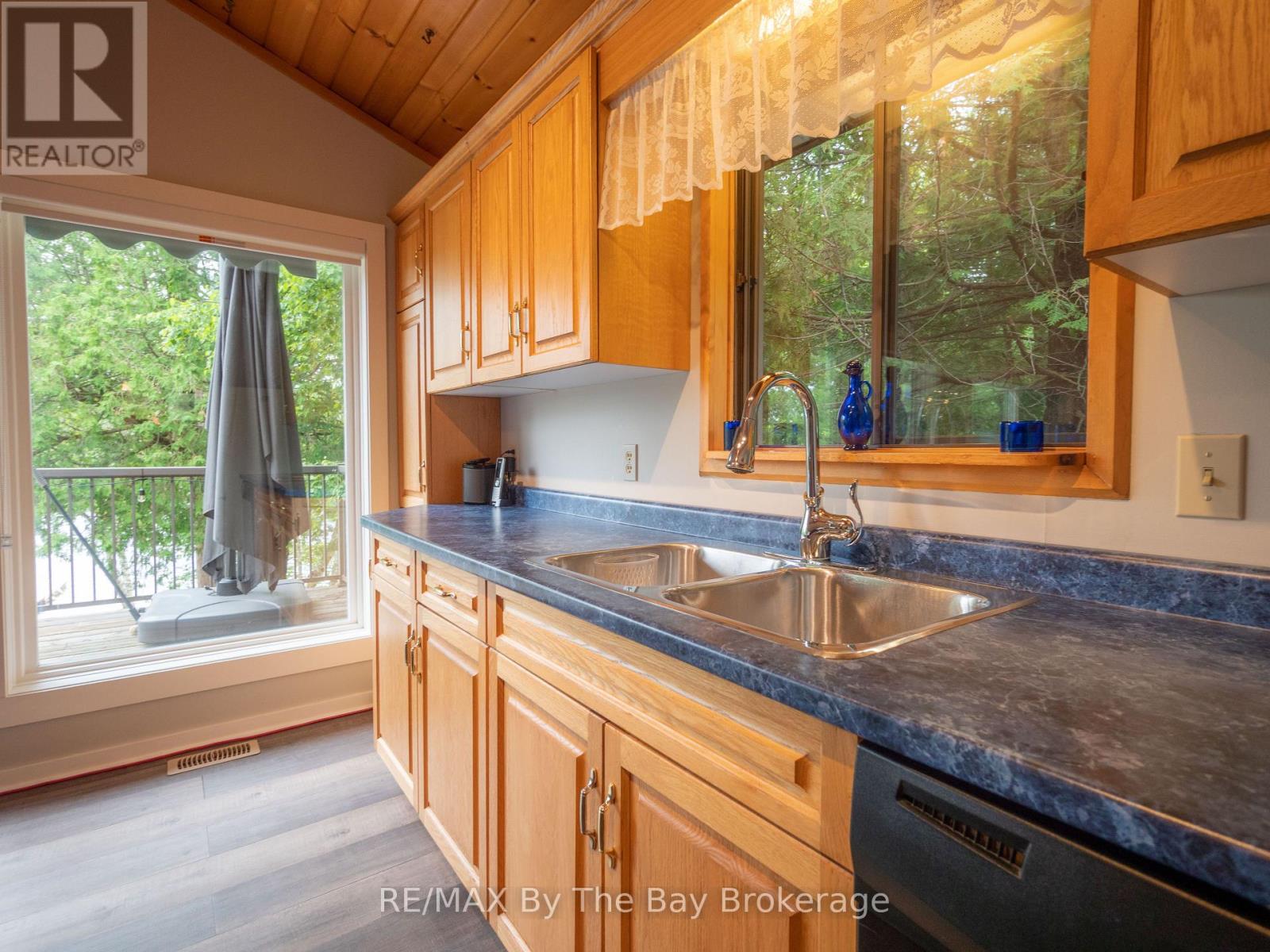 4018 Island 980 / Deer Island, Georgian Bay, Ontario P0E 1E0 - Photo 14 - X12806852