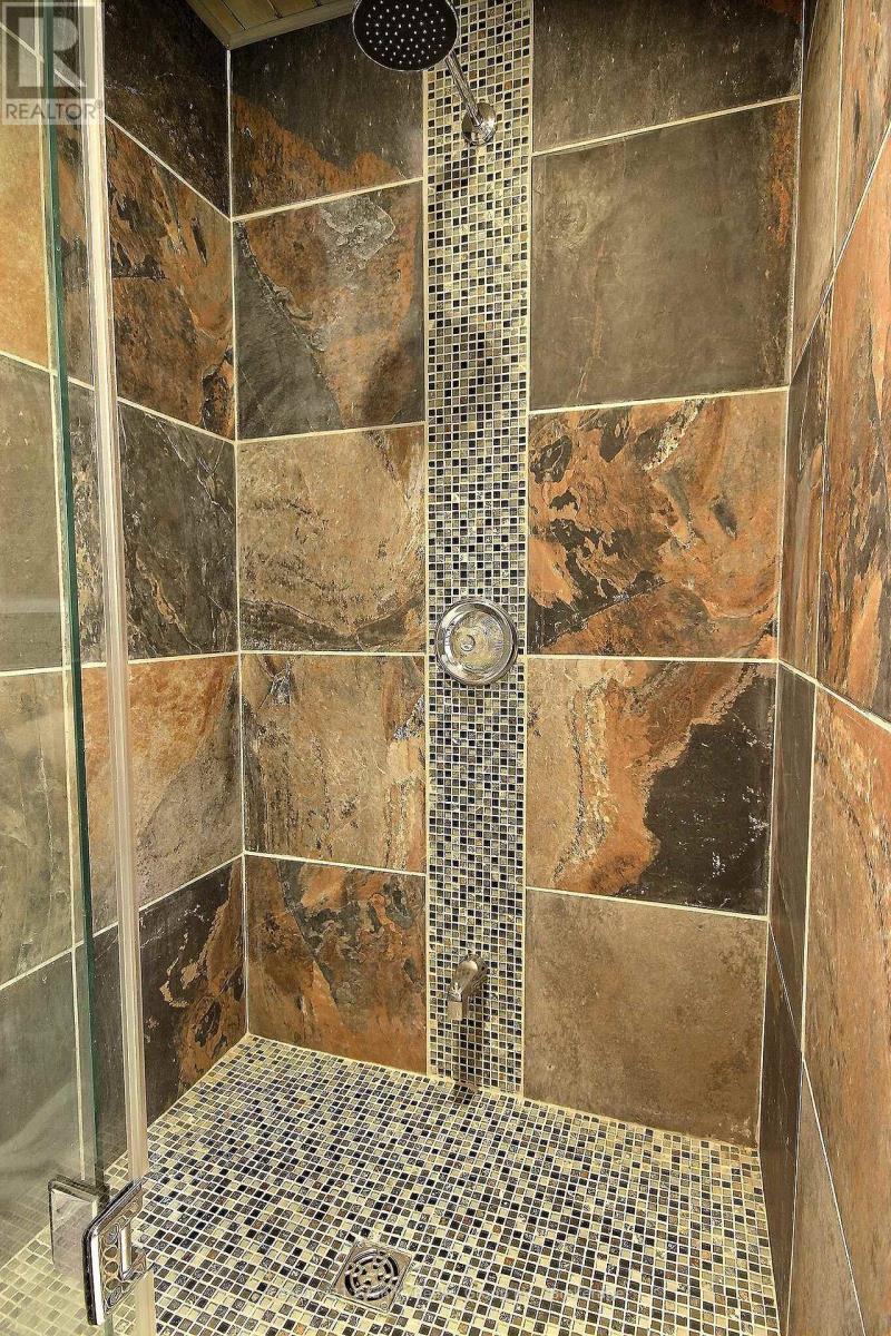 1082 Green Lake Road, Algonquin Highlands (Stanhope), Ontario  K0M 1J1 - Photo 21 - X12806862