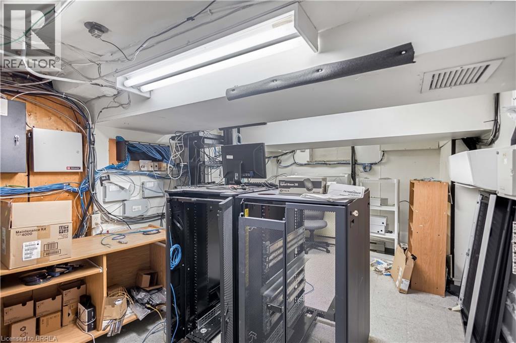 70 Chatham Street, Brantford, Ontario  N3T 2P1 - Photo 35 - 40804538