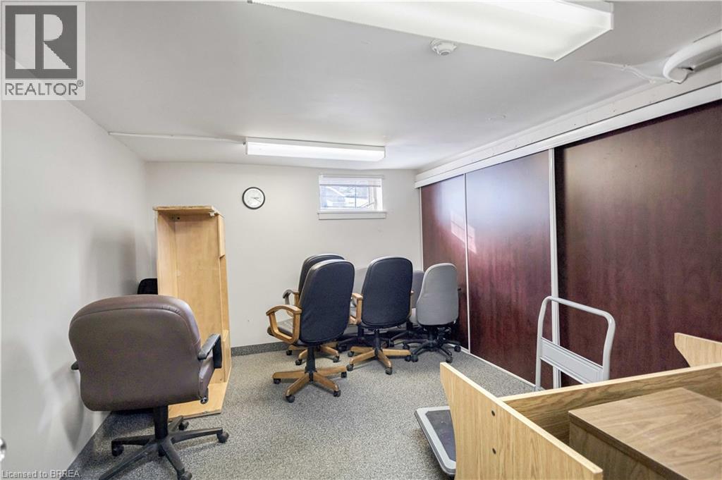 70 Chatham Street, Brantford, Ontario  N3T 2P1 - Photo 39 - 40804538