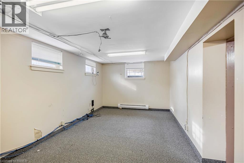 70 Chatham Street, Brantford, Ontario  N3T 2P1 - Photo 37 - 40804538