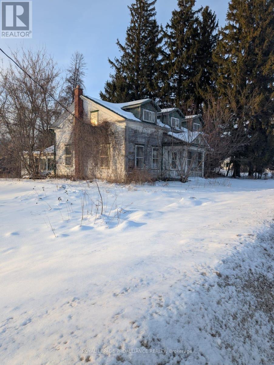 1407 COUNTY RD 15, Prince Edward County, Ontario