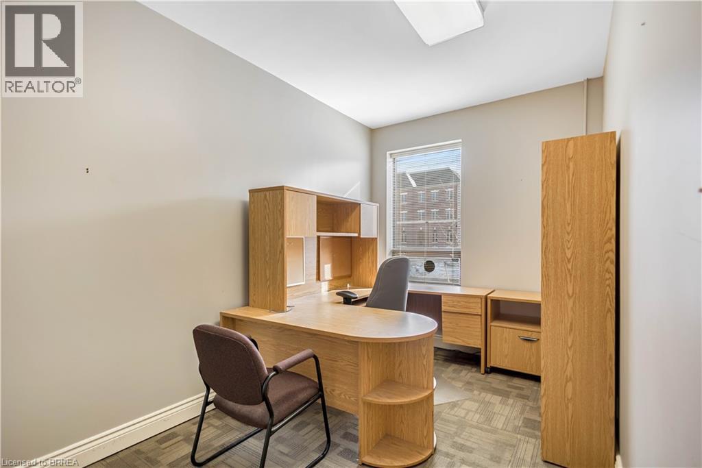 80 Chatham Street, Brantford, Ontario  N3T 2P1 - Photo 6 - 40804629