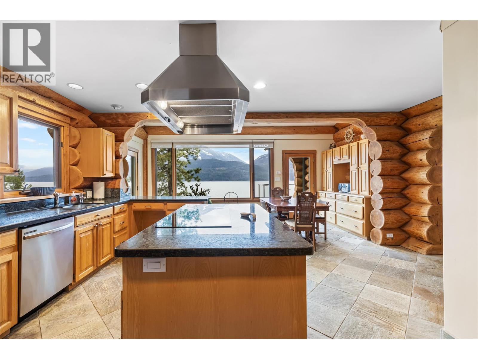 129 Boulder Beach Road, Kootenay Bay, British Columbia  V0B 1X0 - Photo 12 - 10376425