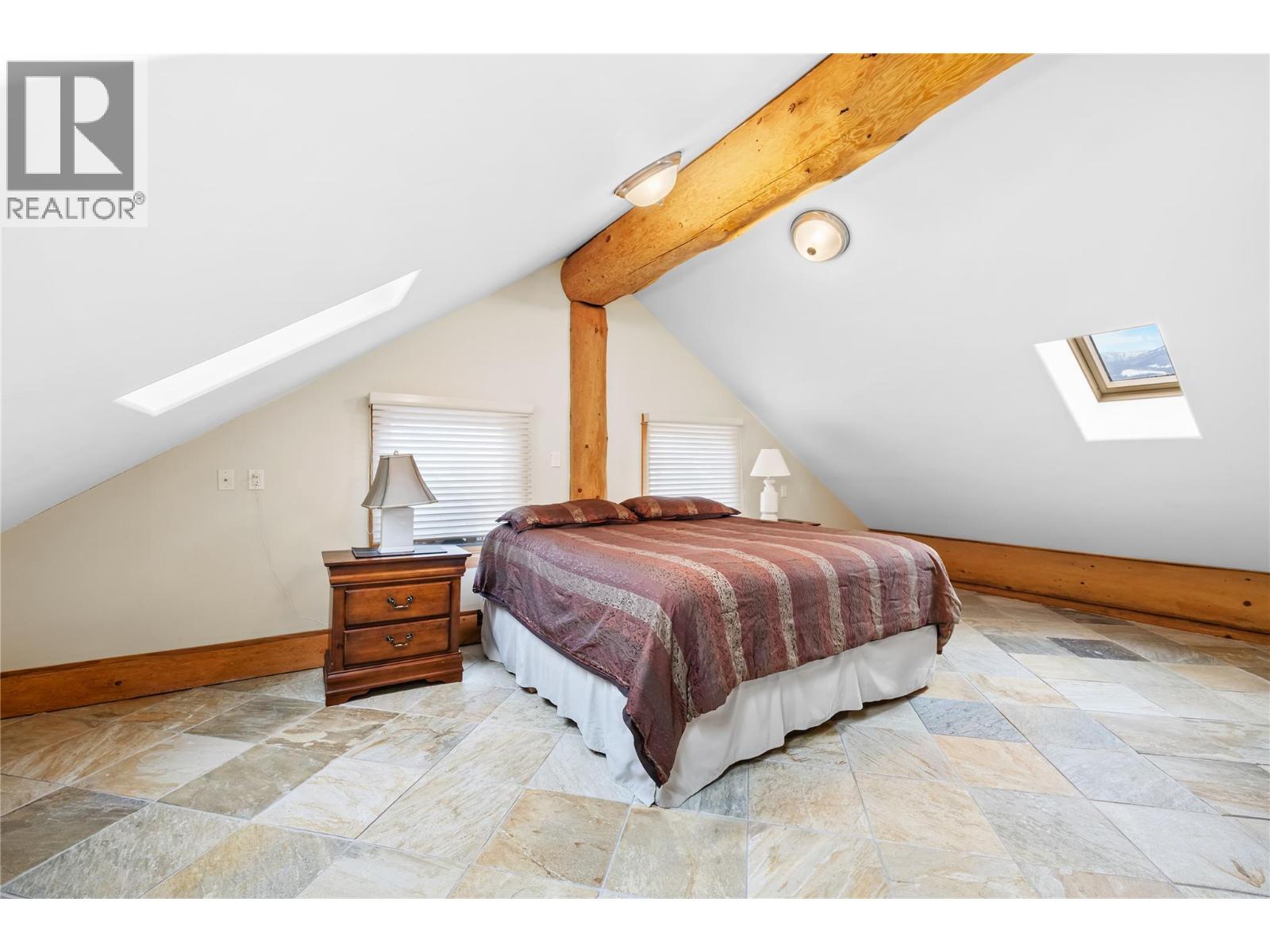 129 Boulder Beach Road, Kootenay Bay, British Columbia  V0B 1X0 - Photo 32 - 10376425