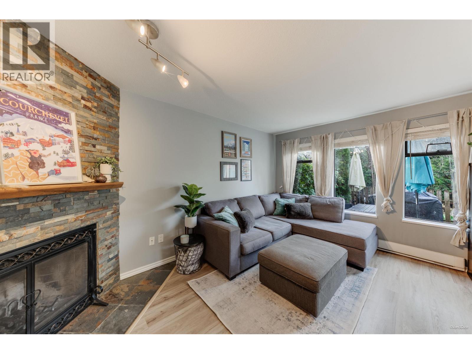 49 98 Begin Street, Coquitlam, British Columbia  V3K 6M9 - Photo 1 - R3089986