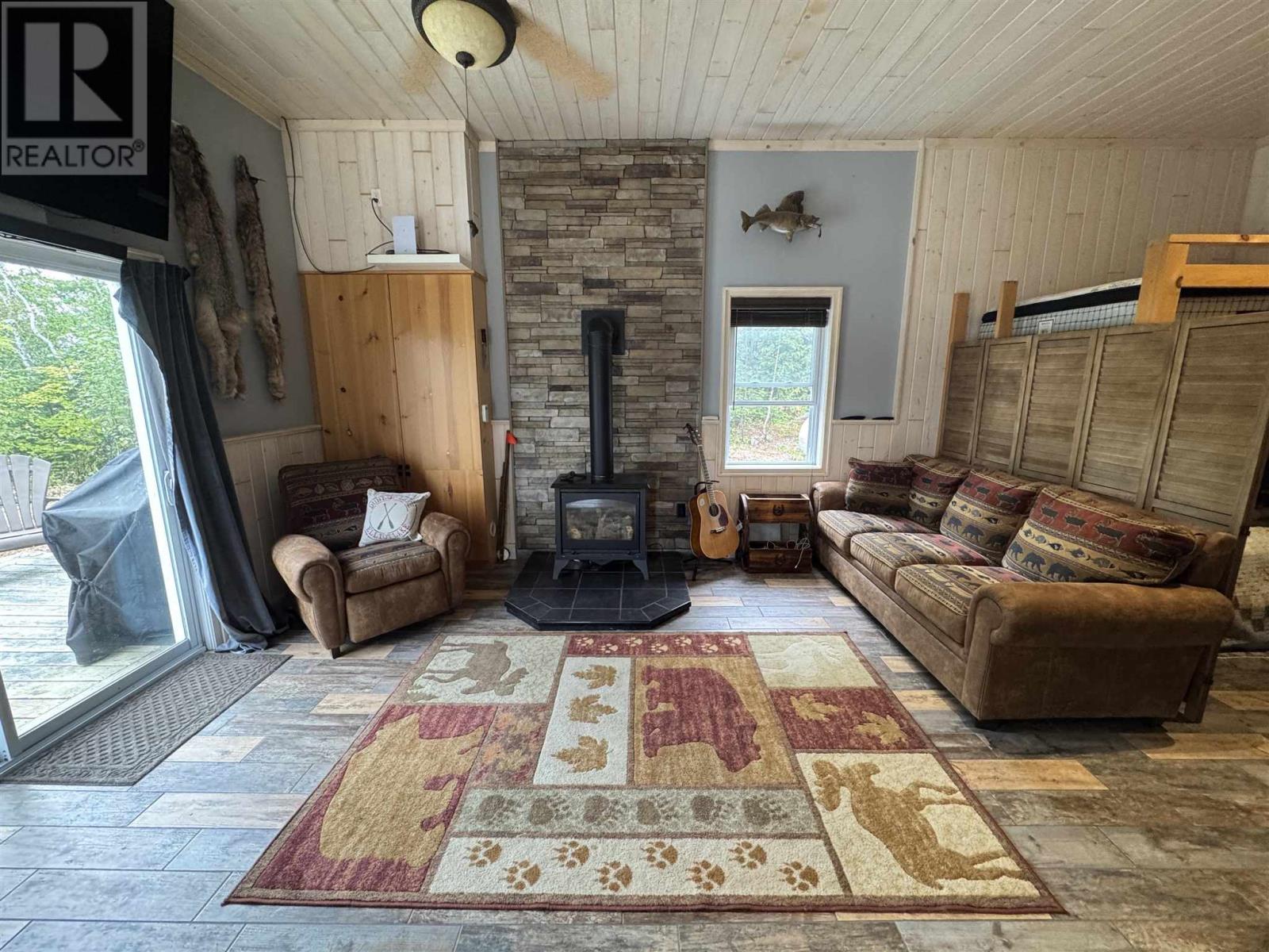 944 Dunlop Shores Rd, Elliot Lake, Ontario  P5A 2S9 - Photo 19 - SM260330