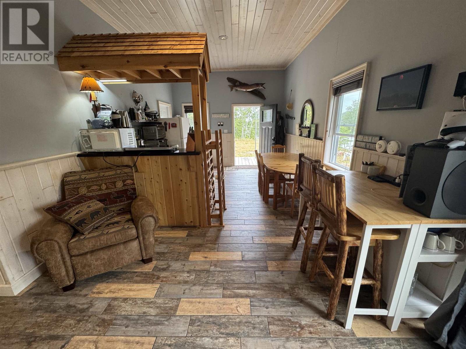 944 Dunlop Shores Rd, Elliot Lake, Ontario  P5A 2S9 - Photo 24 - SM260330