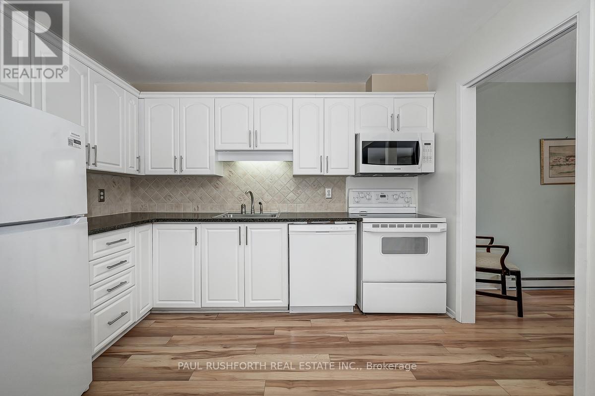 B - 8 Stonehill Court, Ottawa, Ontario  K2M 1E5 - Photo 20 - X12806854