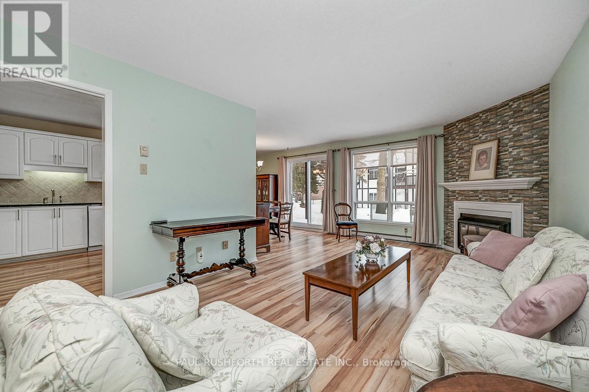 B - 8 Stonehill Court, Ottawa, Ontario  K2M 1E5 - Photo 7 - X12806854