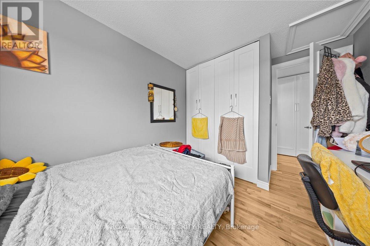 1196 Priory Lane, Ottawa, Ontario  K1C 1Z9 - Photo 17 - X12806924