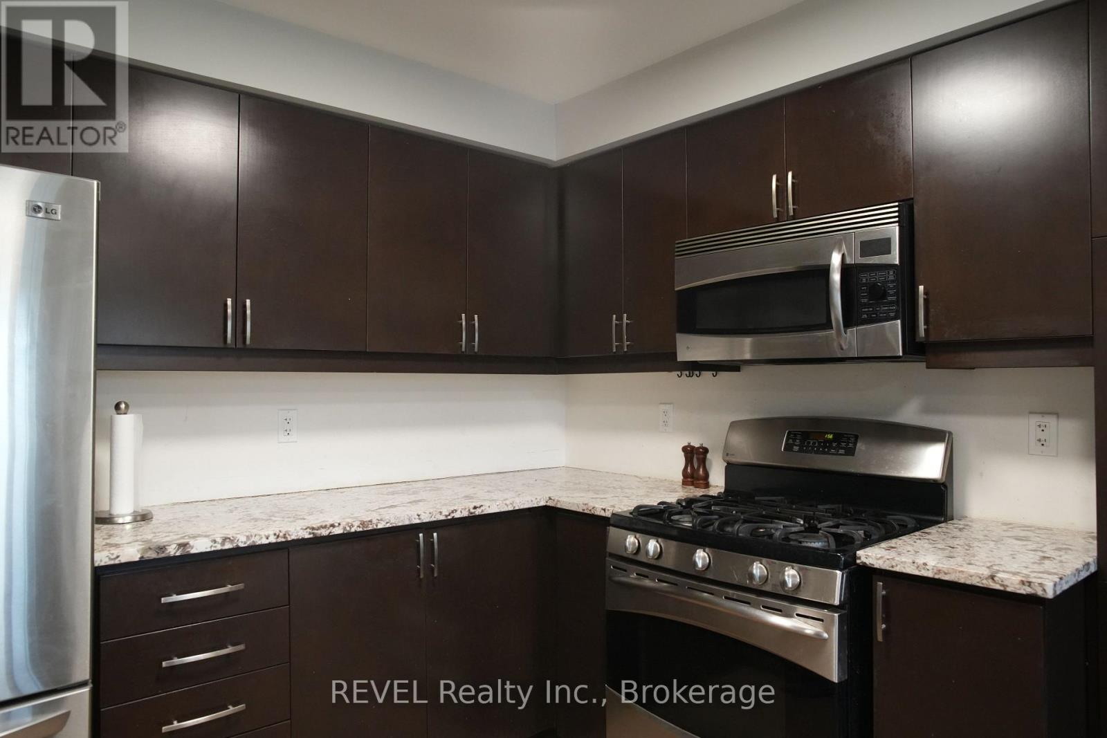 97 Cedarbrook Road, Brampton, Ontario  L6R 0W4 - Photo 32 - W12803448