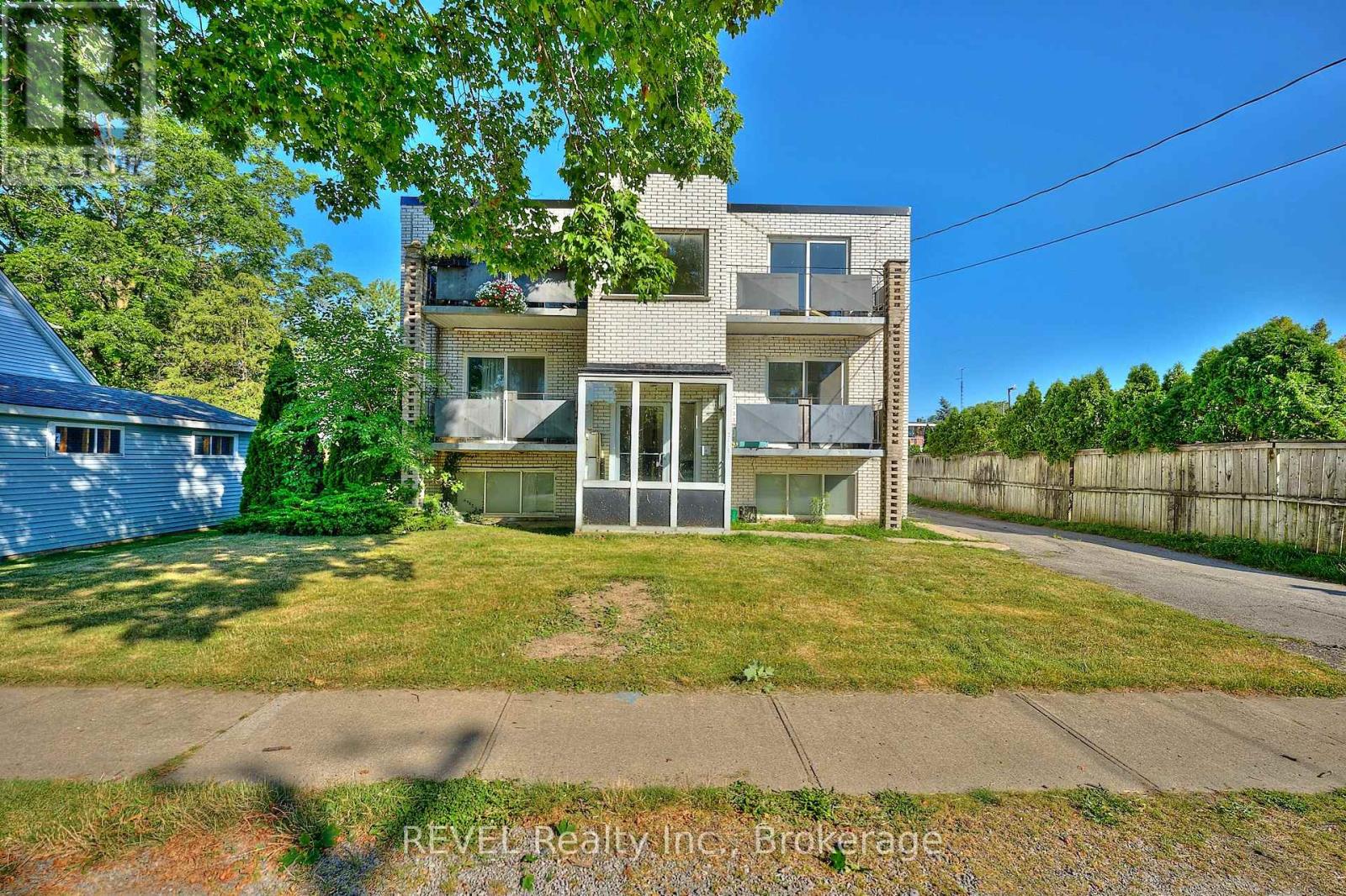 3865 Front Street, Niagara Falls, Ontario  L2G 6G3 - Photo 3 - X12806914