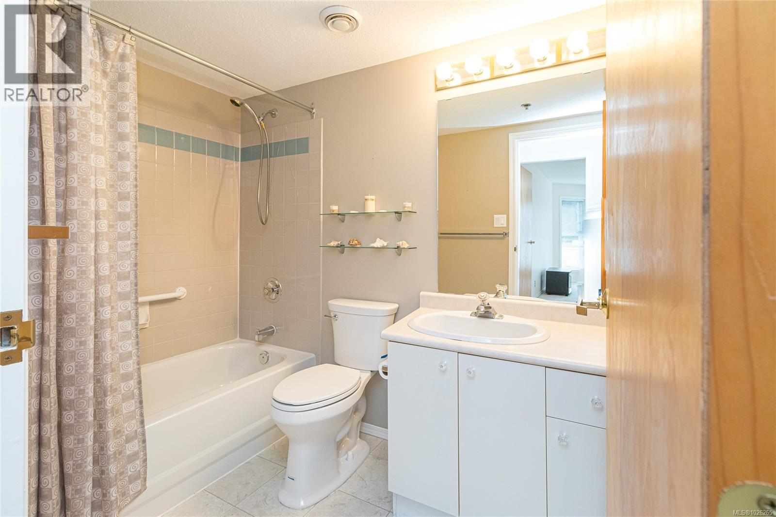 309 3009 Brittany Dr, Langford, British Columbia  V9B 5P8 - Photo 17 - 1026265