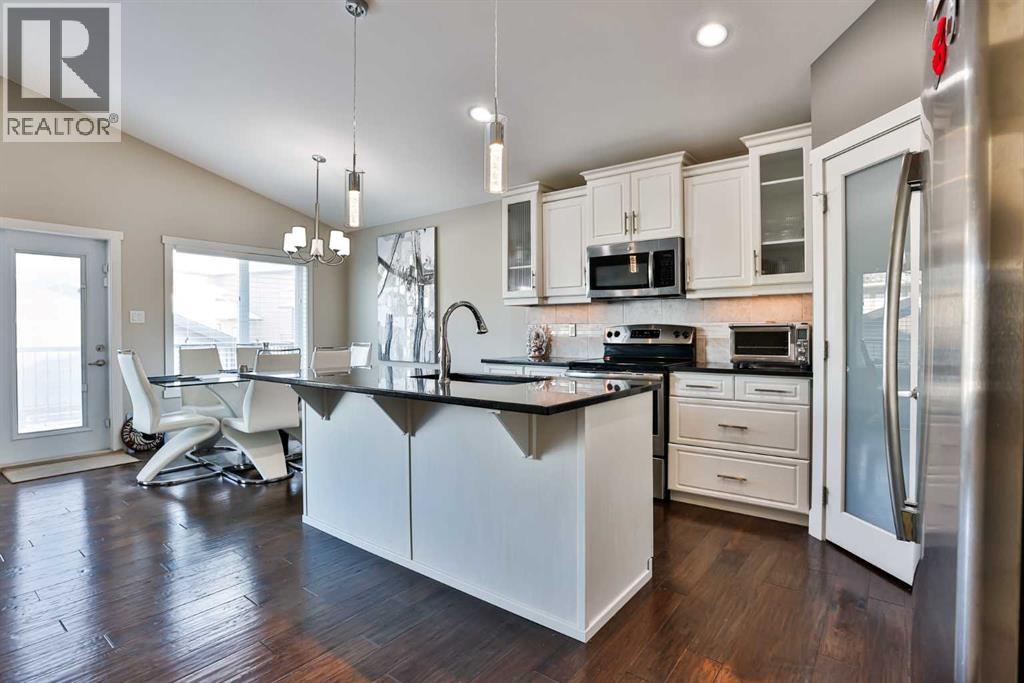 517 Sixmile Crescent S, Lethbridge, Alberta  T1K 5X2 - Photo 3 - A2287579