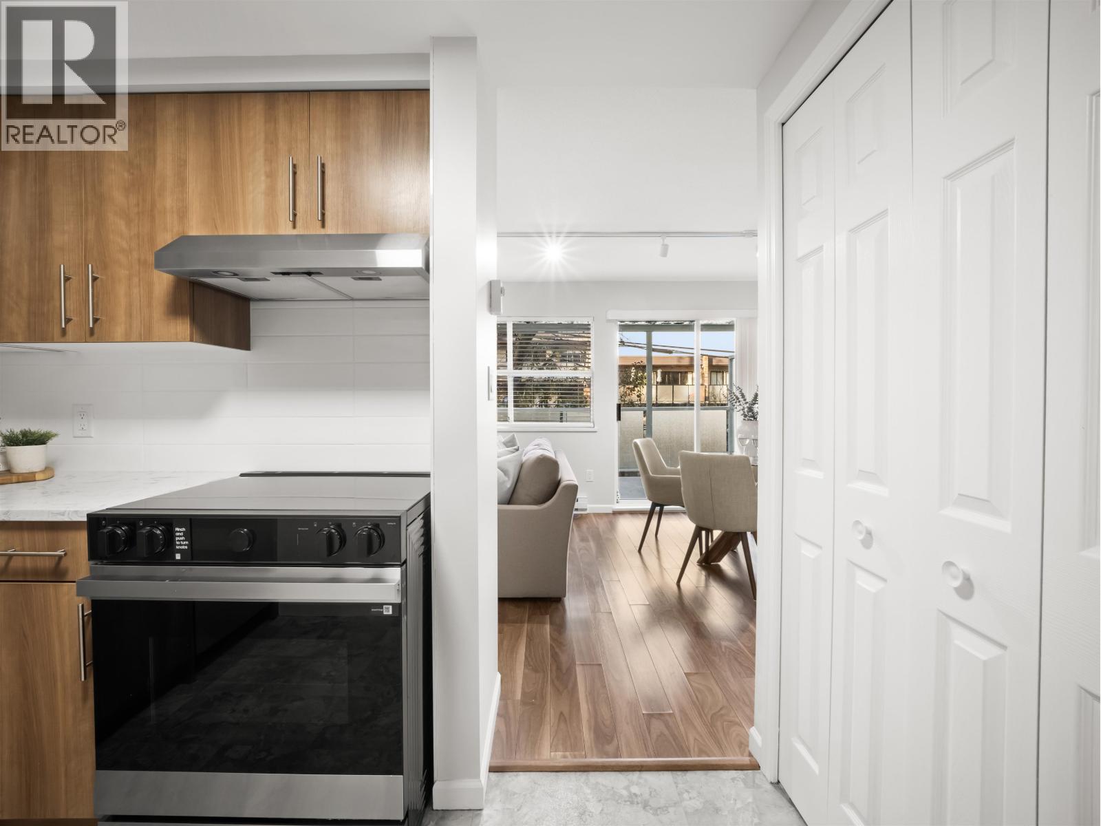 935 E 8th Avenue, Vancouver, British Columbia  V5T 1T7 - Photo 12 - R3092012