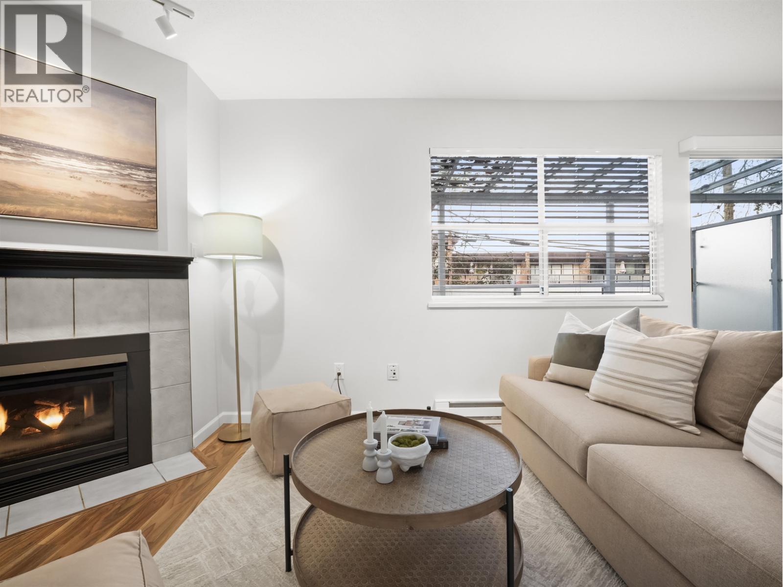 935 E 8th Avenue, Vancouver, British Columbia  V5T 1T7 - Photo 3 - R3092012