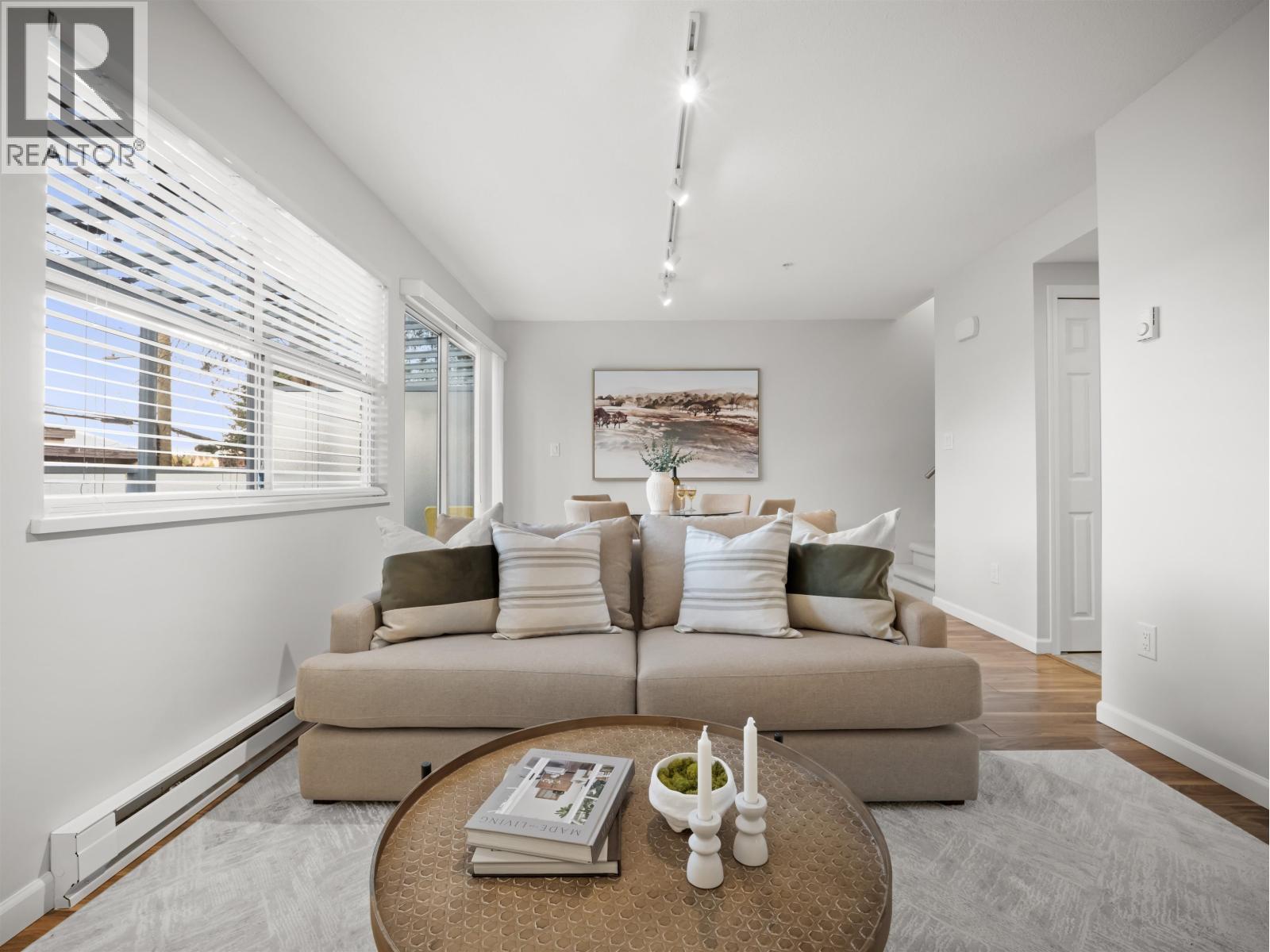 935 E 8th Avenue, Vancouver, British Columbia  V5T 1T7 - Photo 5 - R3092012