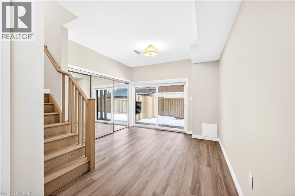 270 Melvin Avenue Unit# 7, Hamilton, Ontario  L8H 0B4 - Photo 38 - 40806582