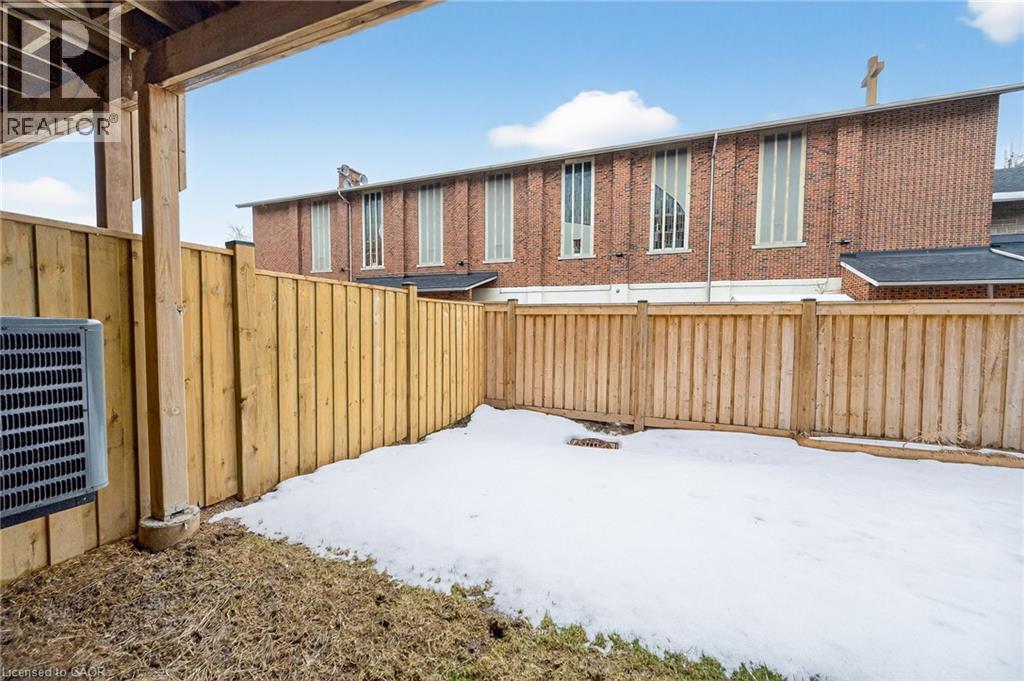 270 Melvin Avenue Unit# 7, Hamilton, Ontario  L8H 0B4 - Photo 43 - 40806582