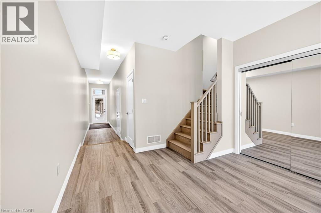 270 Melvin Avenue Unit# 7, Hamilton, Ontario  L8H 0B4 - Photo 41 - 40806582