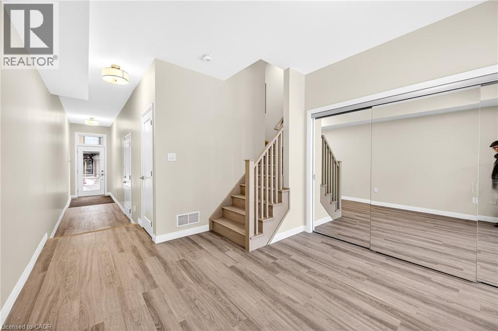 270 Melvin Avenue Unit# 7, Hamilton, Ontario  L8H 0B4 - Photo 42 - 40806582